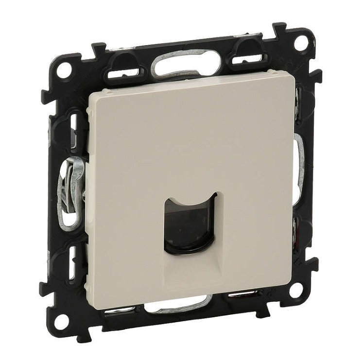 Розетка компьютерная 1-м Valena Life RJ45 кат.5E UTP с лицев. панелью механизм сл. кость Leg 753540